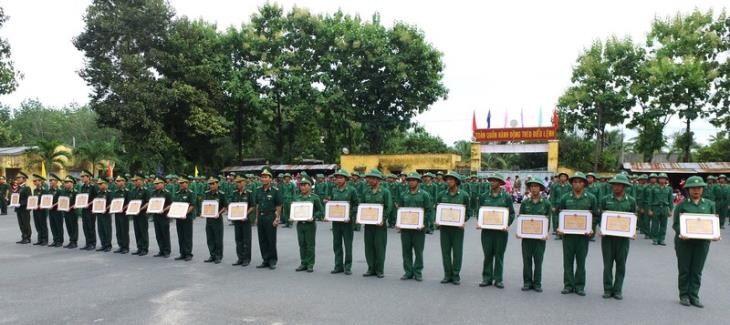 BĐBP Tây Ninh: Bế giảng khóa huấn luyện chiến sĩ mới năm 2017